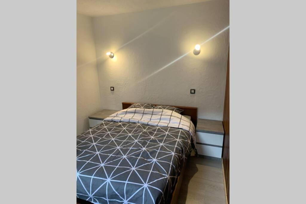 Superbe Appartement Avec Parking Gratuit Sur Place Бур-Сен-Морис Экстерьер фото